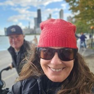 Meet your Posher, Beverly